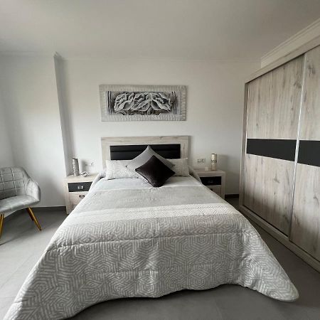 APARTAMENTOS MARIA DE LUCIA- Segundo Piso Arou Bagian luar foto